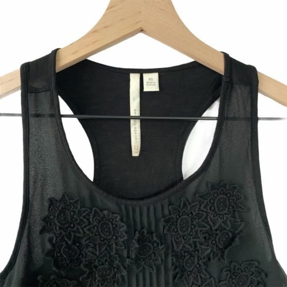 LC LAUREN CONRAD 3D Floral Pleated Racerback Tank - Picture 2 of 5